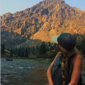 Meet your Posher, Casey